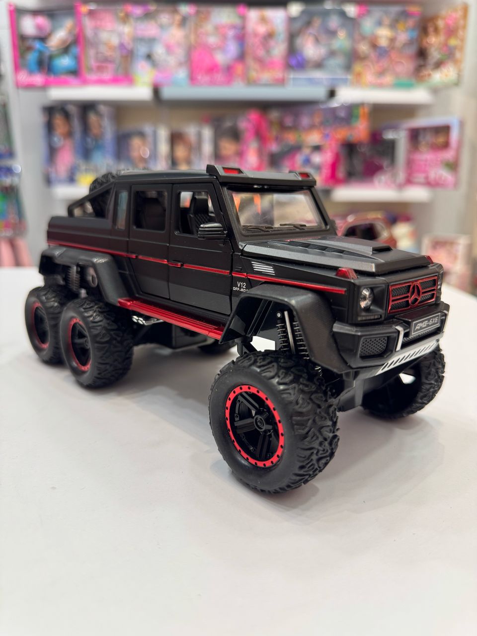 ماشین فلزی AMG 6X6 شش چرخ دودزا عقب کش