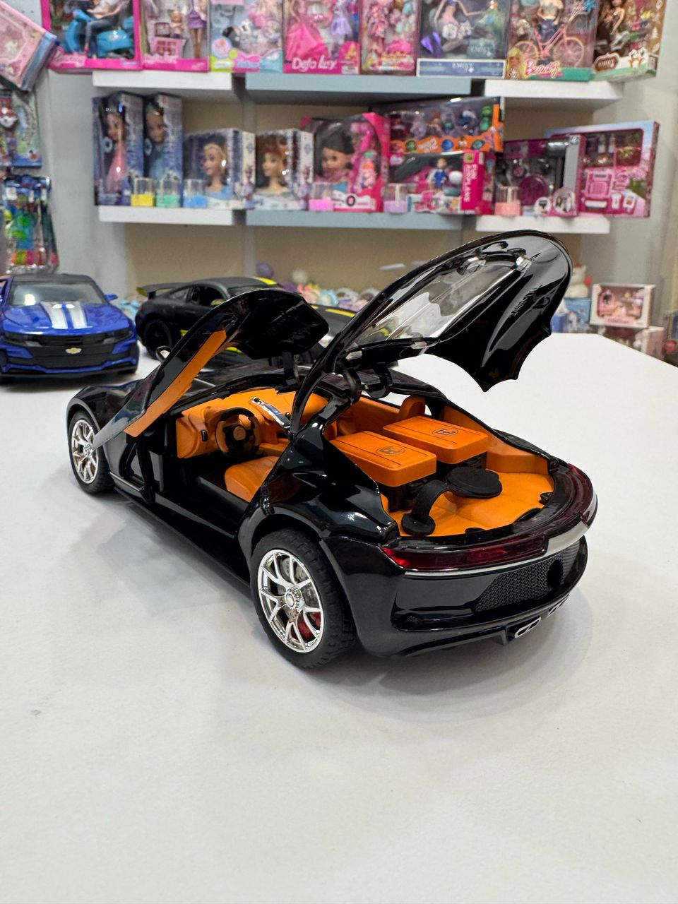 ماشین فلزی بوگاتی آتلانتیک عقب کش دودزا