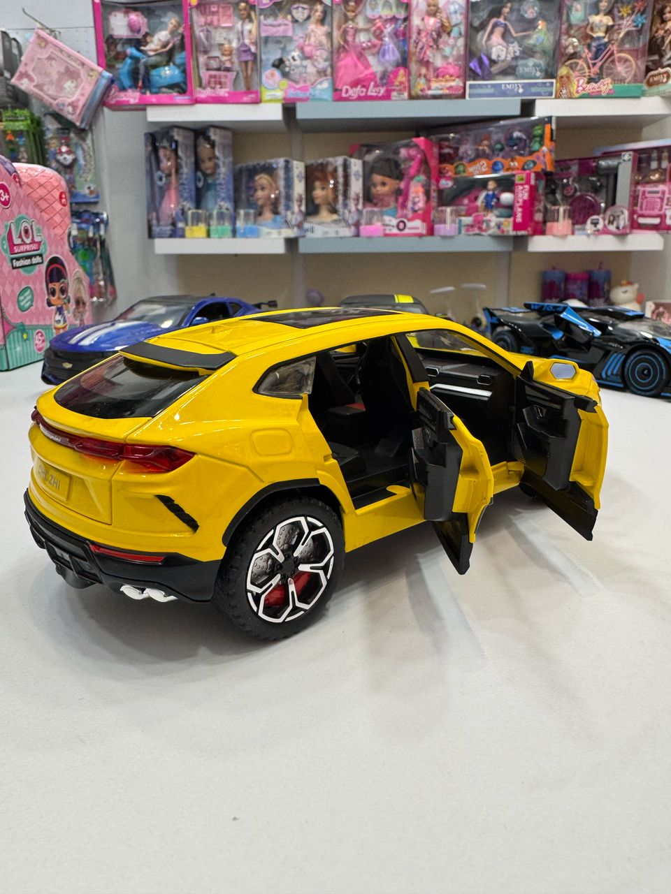 ماشین فلزی لامبورگینی اوروس دودزا عقب کش