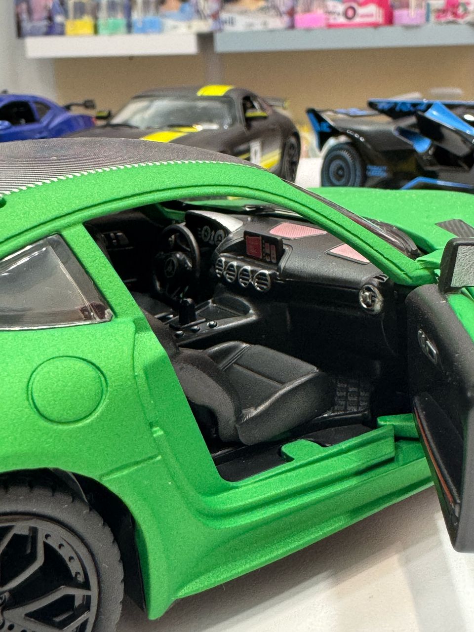 ماشین فلزی بنز AMG دودزا عقب کش