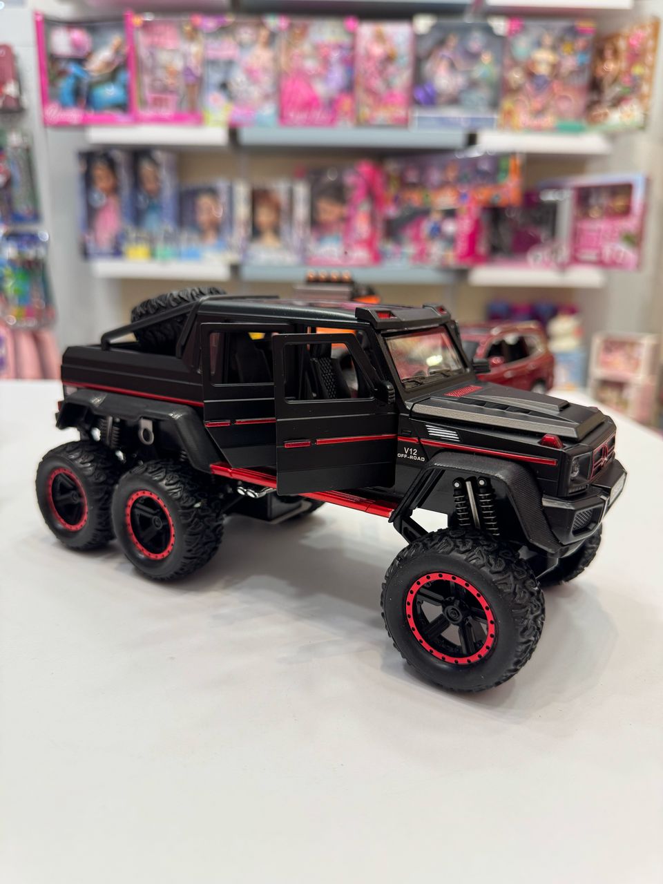 ماشین فلزی AMG 6X6 شش چرخ دودزا عقب کش
