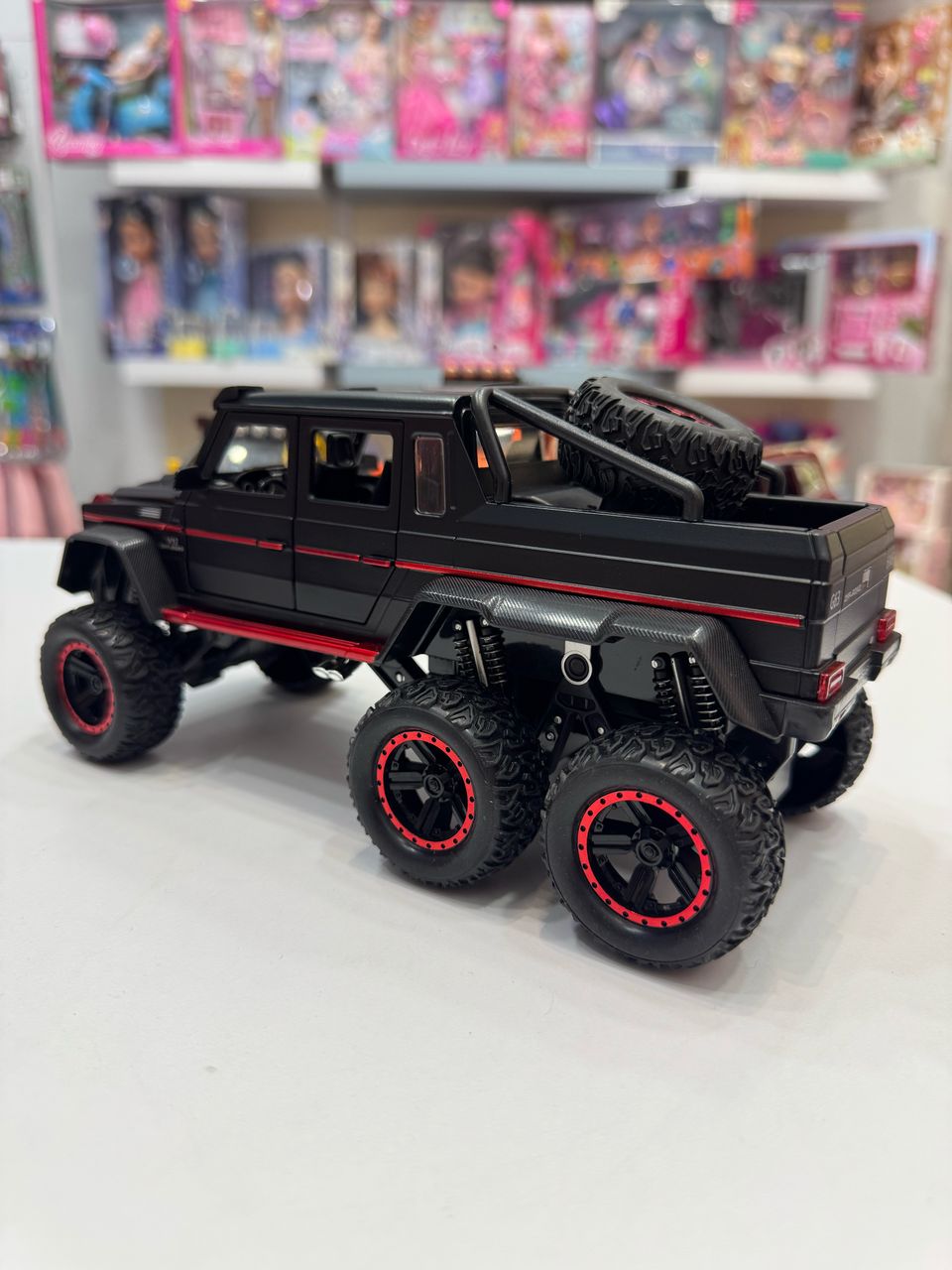 ماشین فلزی AMG 6X6 شش چرخ دودزا عقب کش