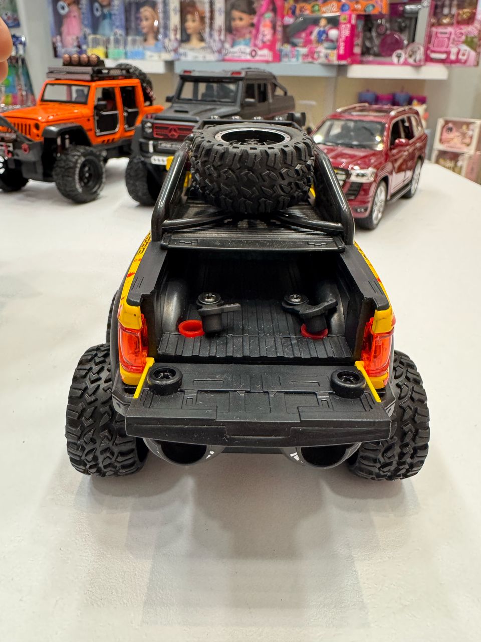 ماشین فلزی فورد رپتور دودزا