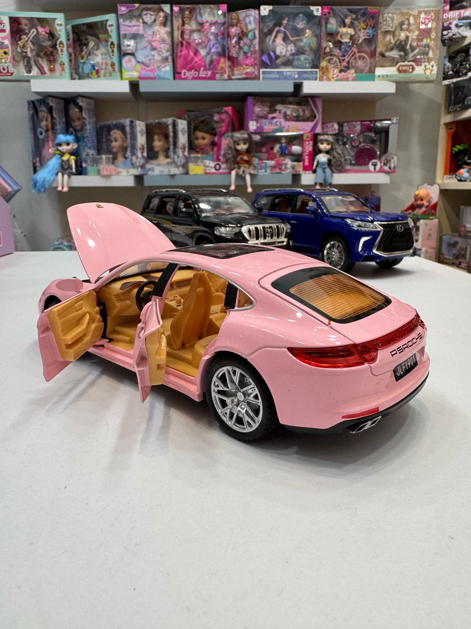 ماشین فلزی پورشه پانامرا