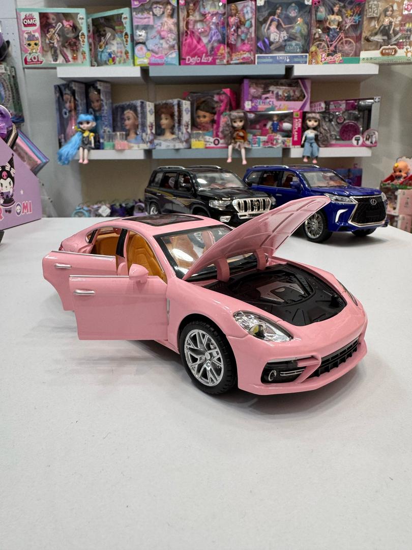 ماشین فلزی پورشه پانامرا