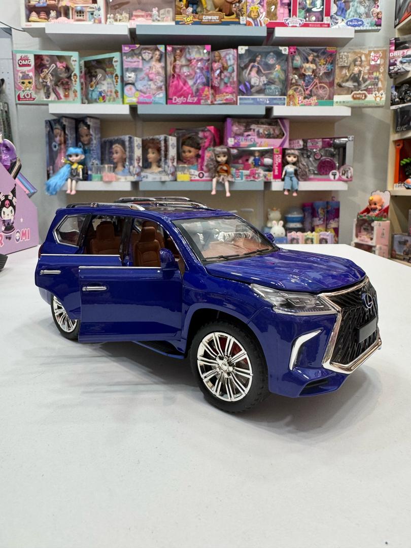 ماشین فلزی عقب کش دودزا لکسوس LX570