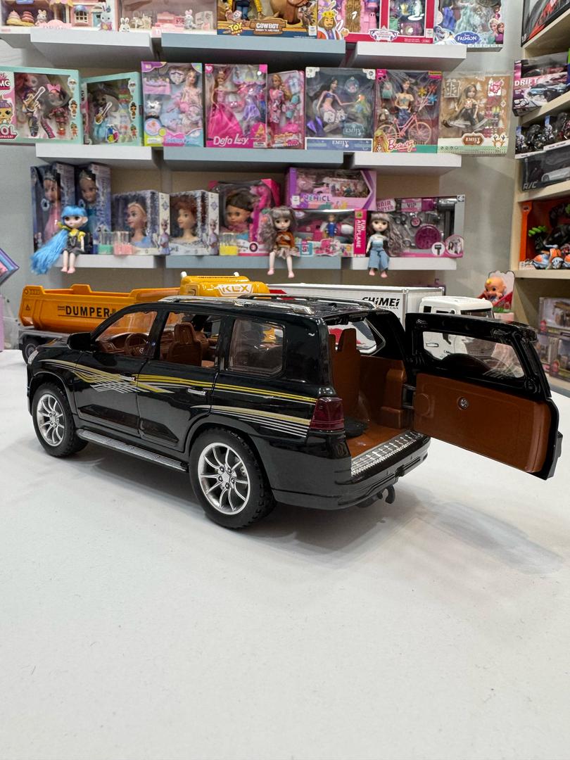 ماشن فلزی عقب کش دودزا چرادو چهار در ماشن فلزی عقب کش دودزا چرادو چهار در