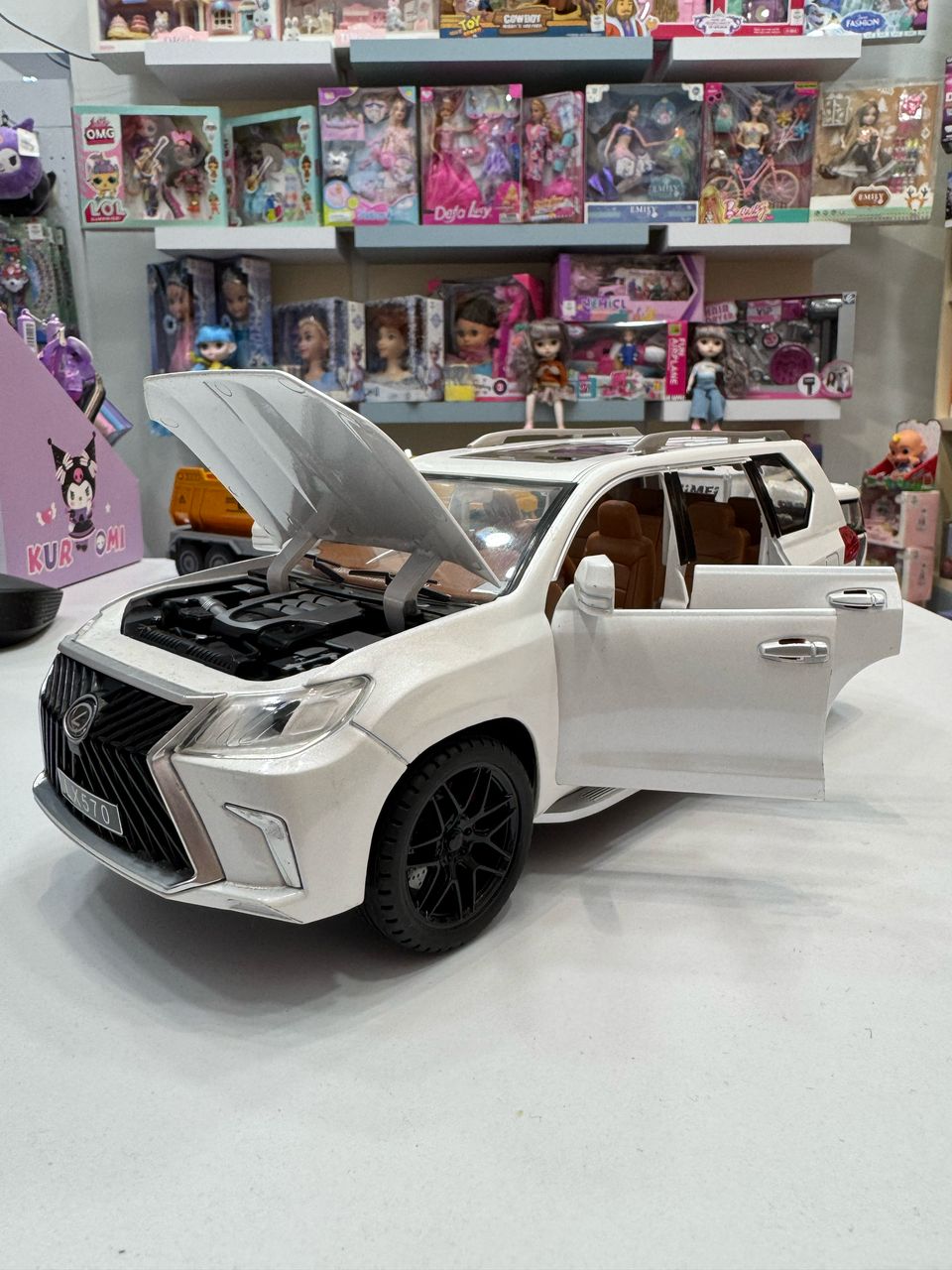 ماشین فلزی عقب کش لکسوس LX570