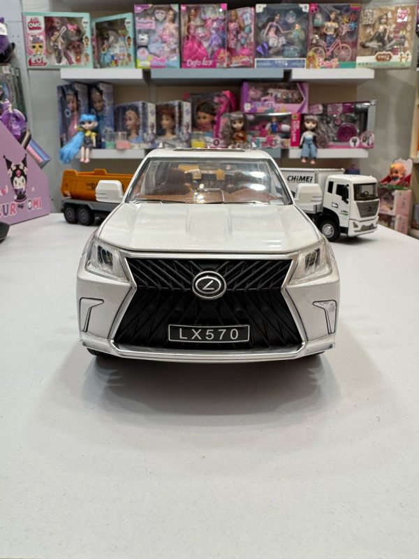 ماشین فلزی عقب کش لکسوس LX570