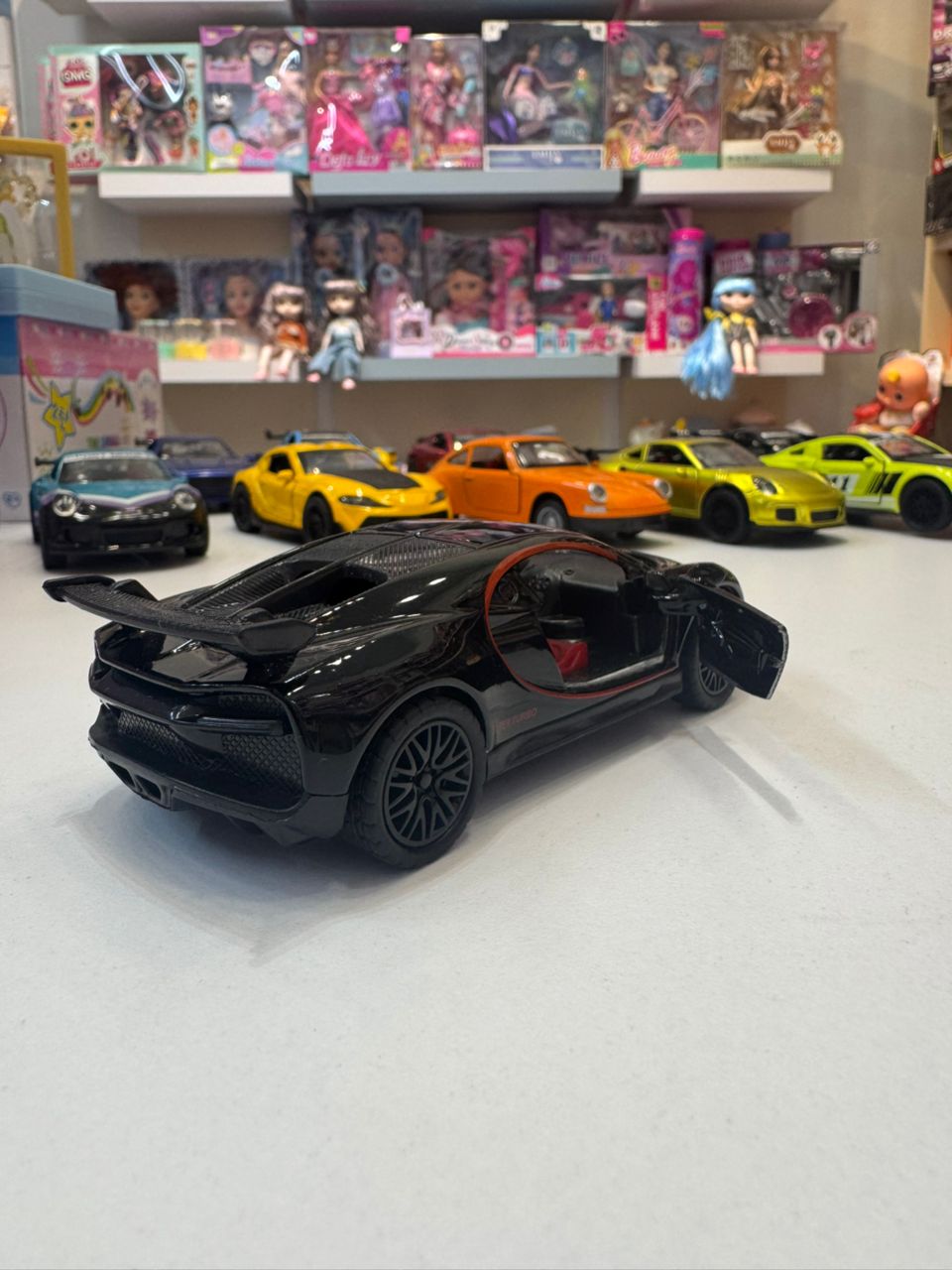 ماشین فلزی عقب کش بوگاتی