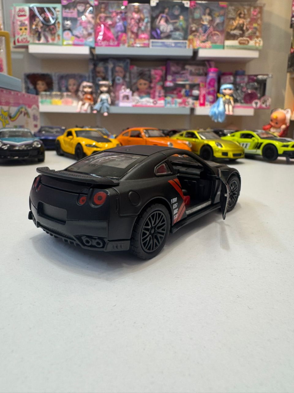 ماشین فلزی نیسان GTR